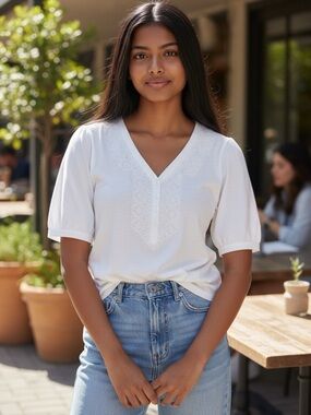 POLO Ralph Lauren White Crocheted Front Tiny Button Detail Career Tee Top